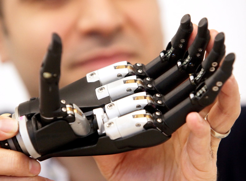 Bionic Innovator Kianoush Nazarpour Creates Intuitive Prosthetics